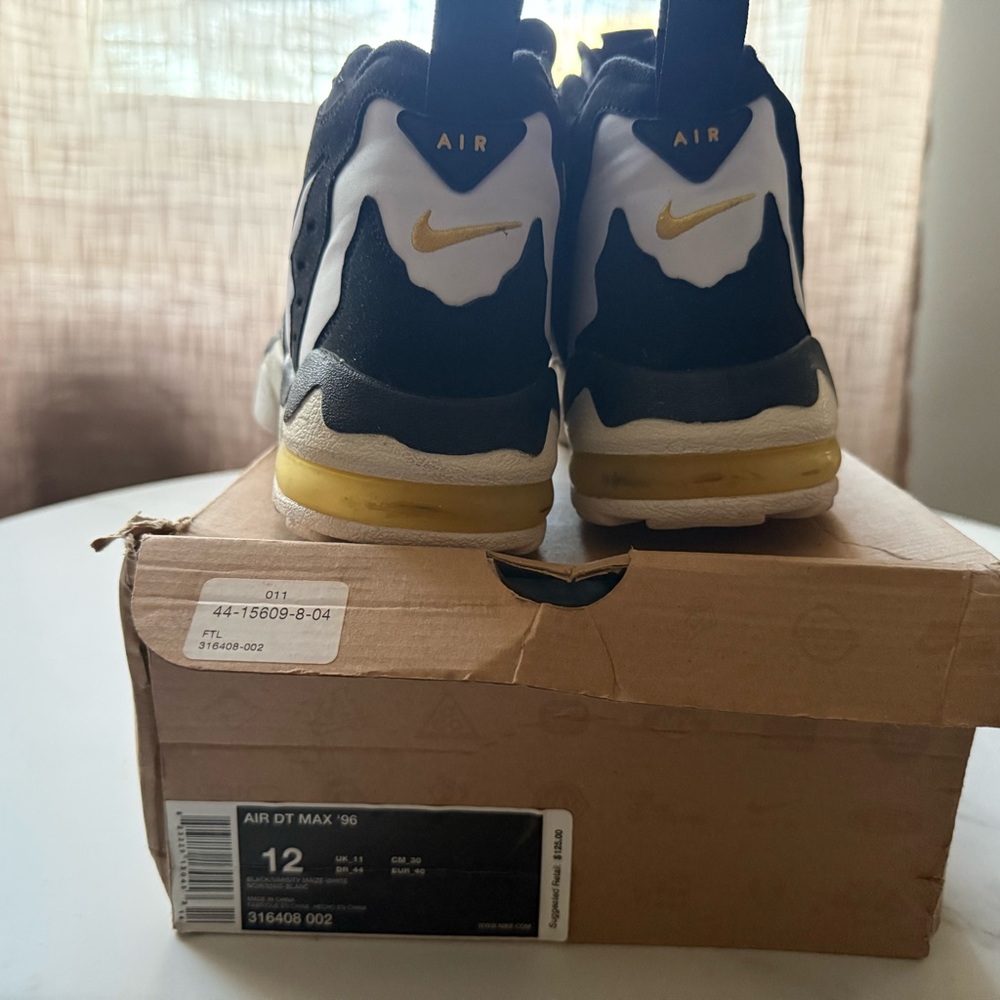 Nike Black and Gold Sneakers